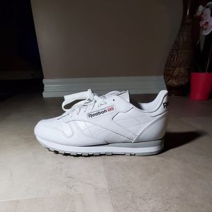 Brand new Reebok Classic,Men Size 9